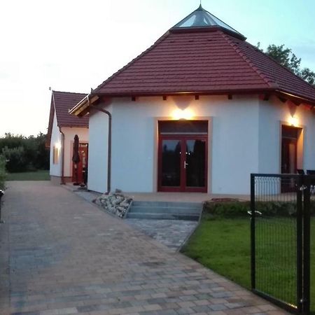 Апартаменты Egrelato Vendeghaz Балатонакали Экстерьер фото